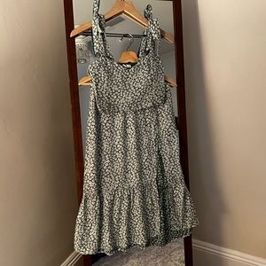 Abercrombie & Fitch - Emerald Green Floral - Viscose - Corsett & Midi Set